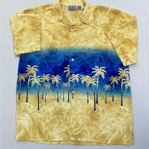Vintage Y2K Men's Hawaiian style short sleeve buttonup shirt Made in Korea XL
